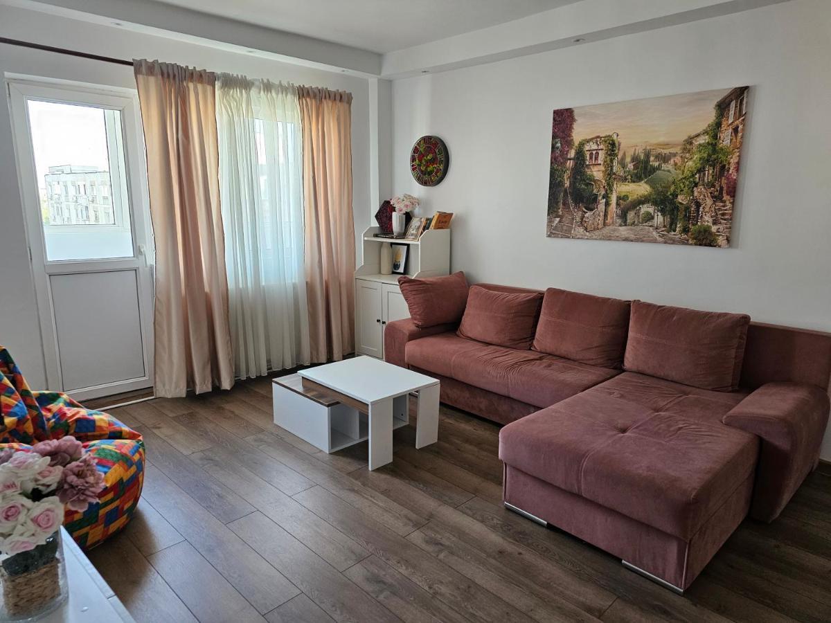 Apartament Near The Park Two Rooms Bucarest Extérieur photo