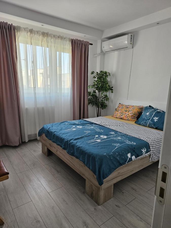Apartament Near The Park Two Rooms Bucarest Extérieur photo