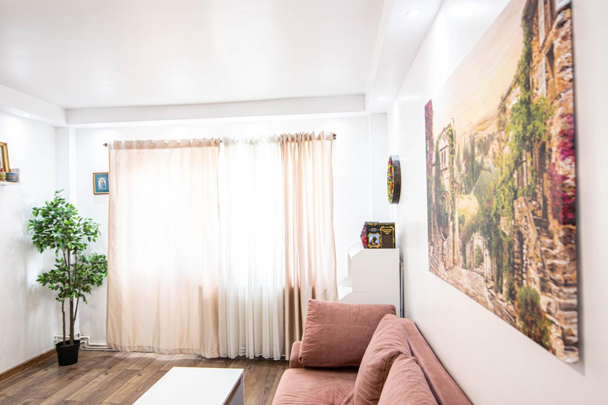 Apartament Near The Park Two Rooms Bucarest Extérieur photo