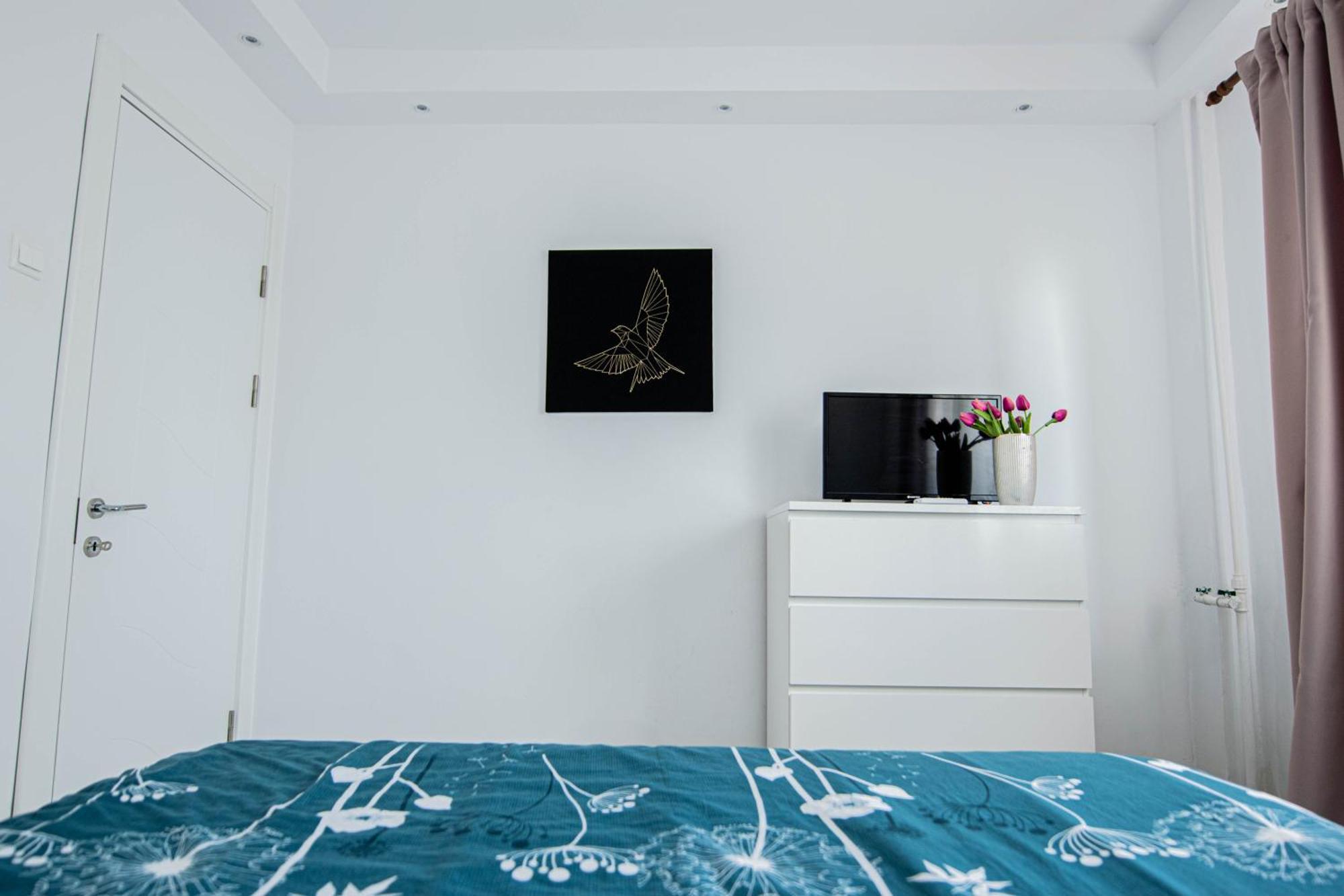 Apartament Near The Park Two Rooms Bucarest Extérieur photo