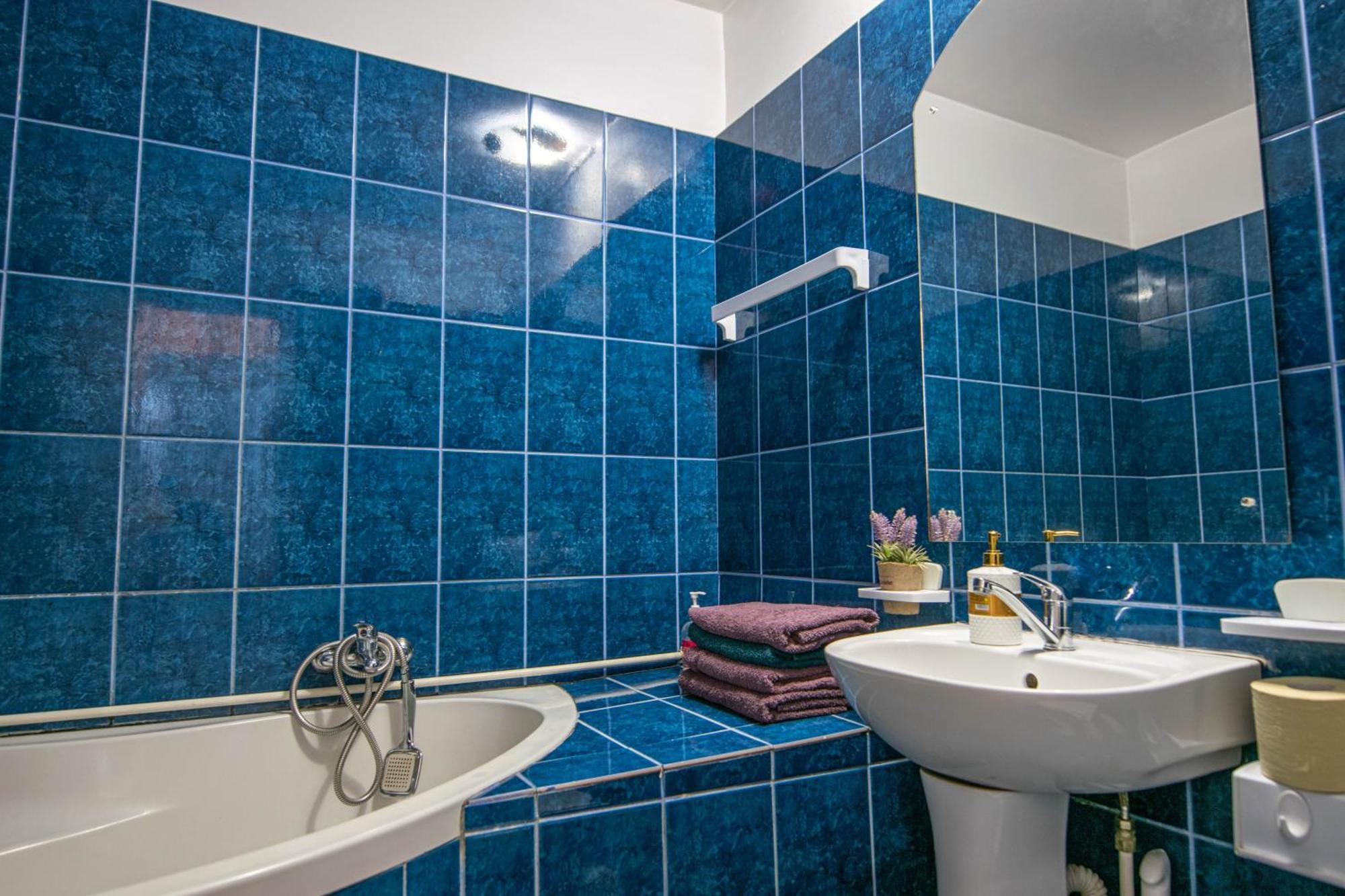 Apartament Near The Park Two Rooms Bucarest Extérieur photo