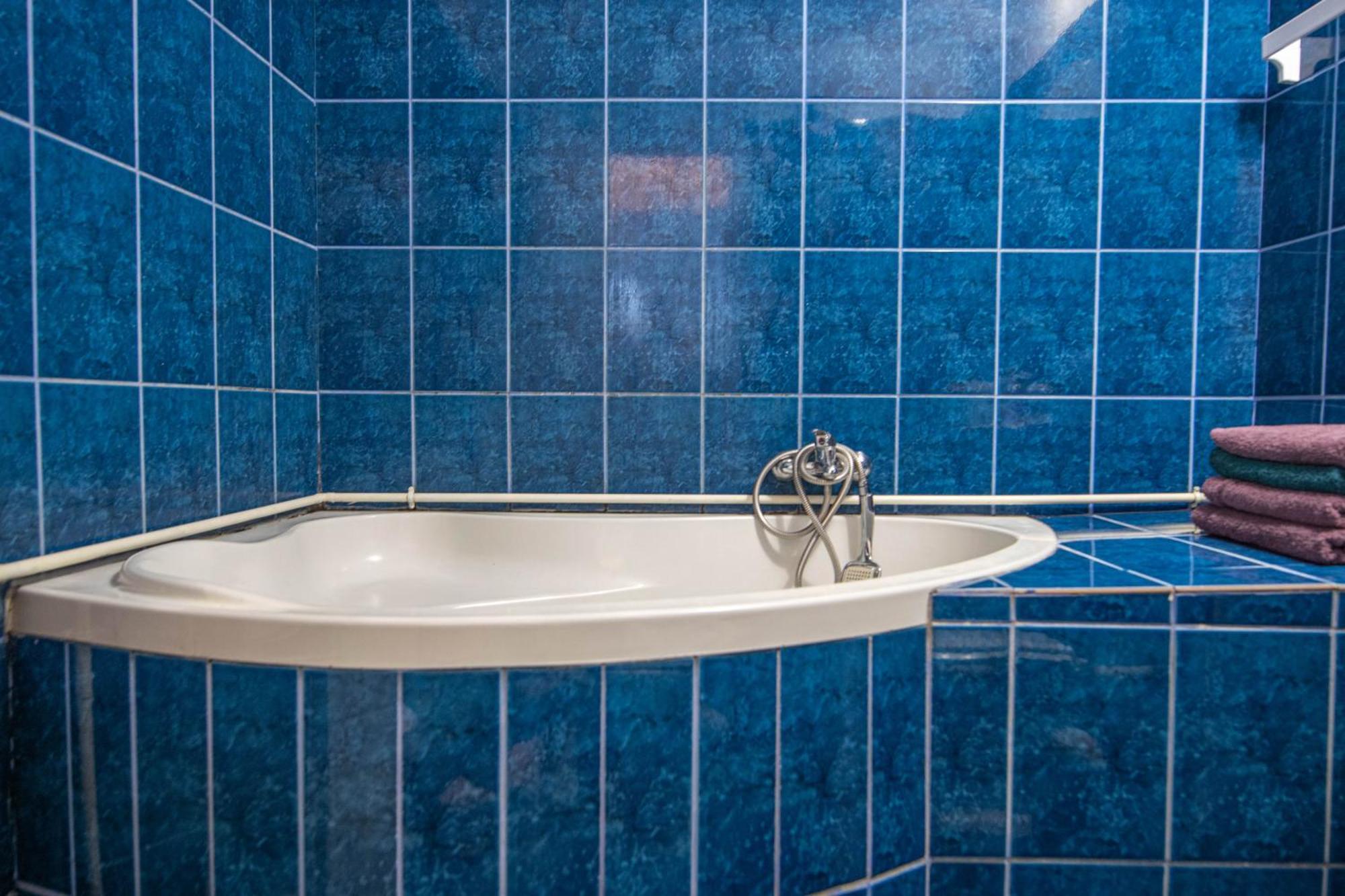 Apartament Near The Park Two Rooms Bucarest Extérieur photo